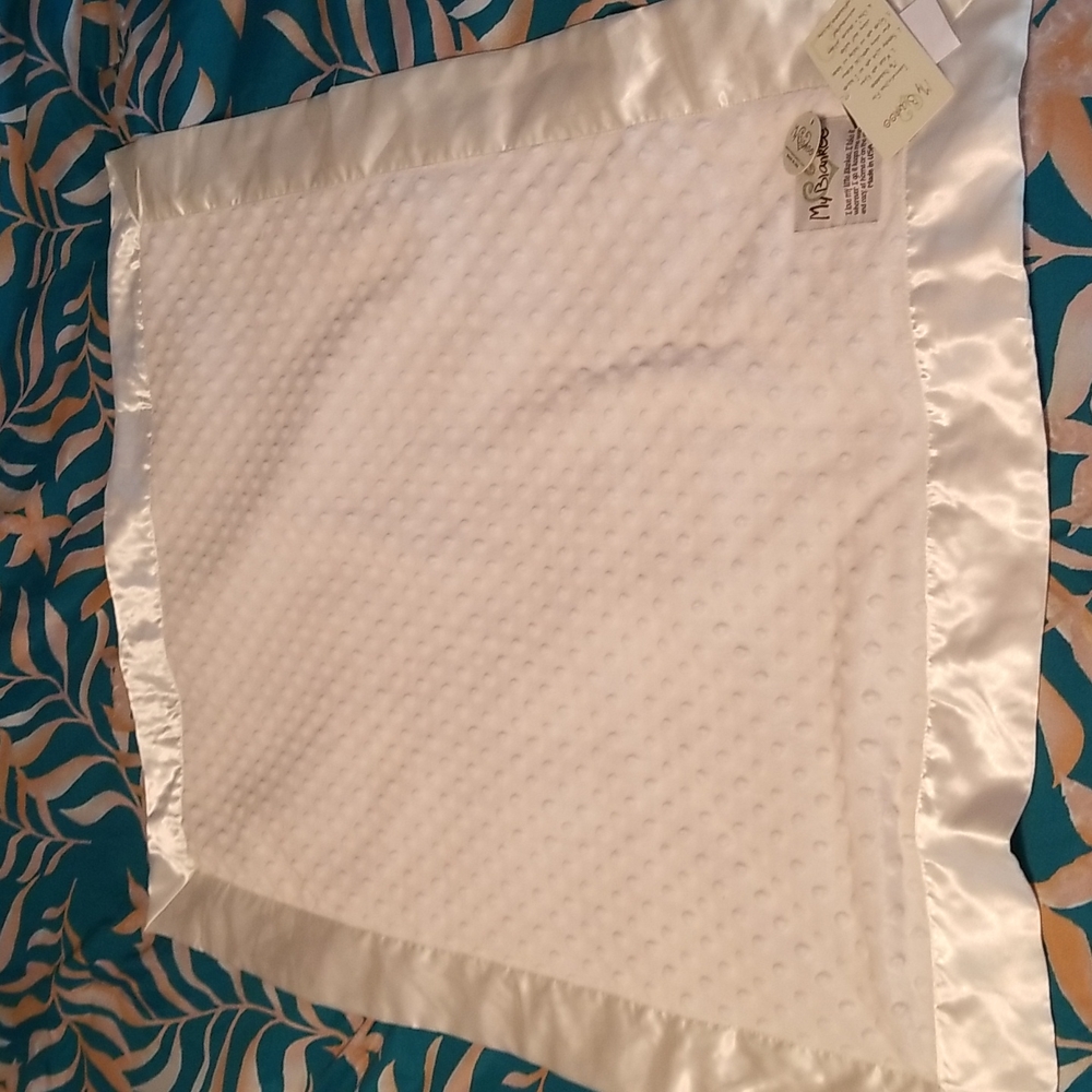 Nwt! My blankee dot velour cream stroller blanket